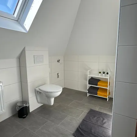 Zwischen Stade And Cuxhaven Der Elbe Entlang *